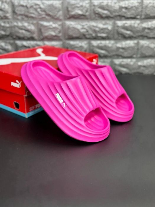 Яркие стильные шлепанцы Puma/слансы пума/женские шлепки тапки пума