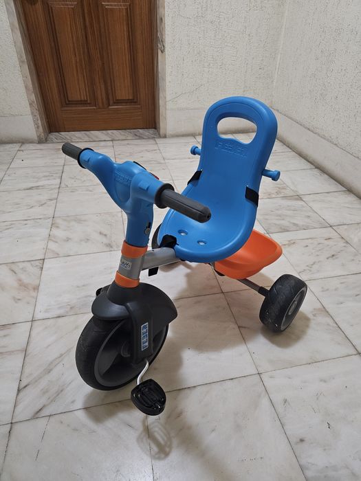 Triciclo evolutivo COMPLETO Feber Baby Plus Music azul.