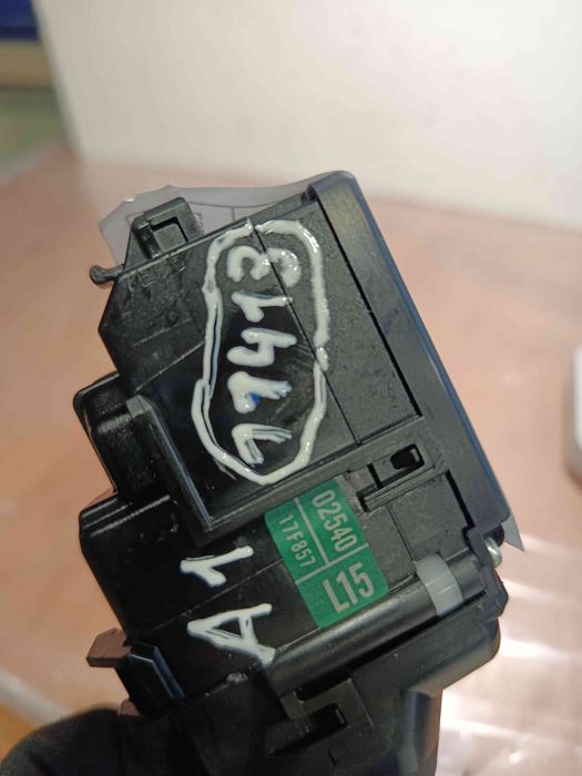 Conjunto / manetes de luzes e limpa vidros TOYOTA Auris Hatchback (_E1