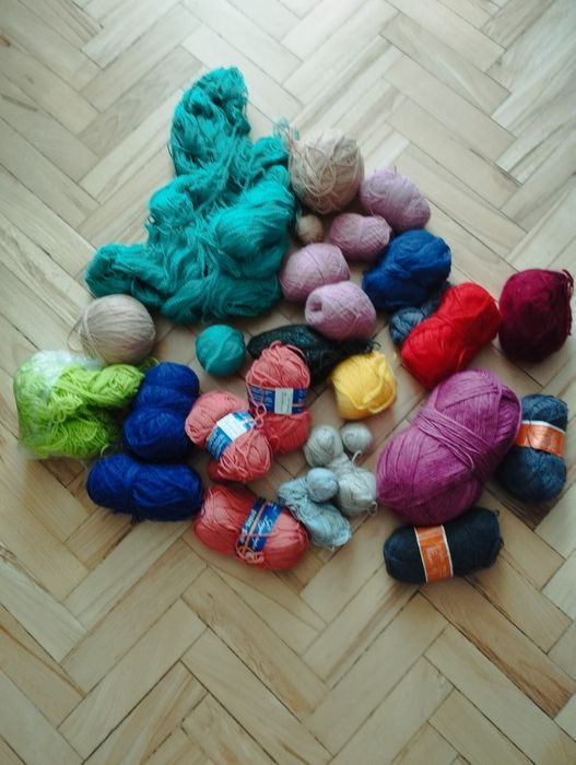 Sprzedam reklamówkę włuczki