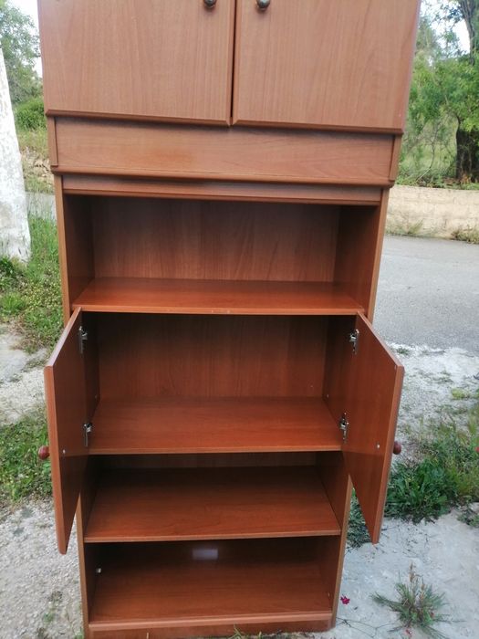 Móvel como novo bonito