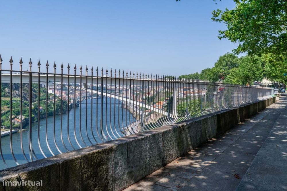 Apartamento com 3 quartos - localizado em Bonfim Porto