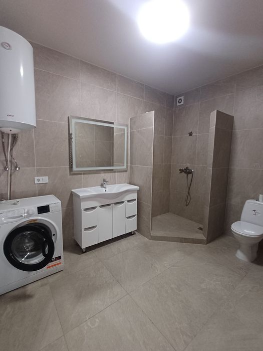 650 дол Оренда котеджа 120 м кв + земля 4 сот ( три ізол кімн) Запитів ( 17 км від Львова)