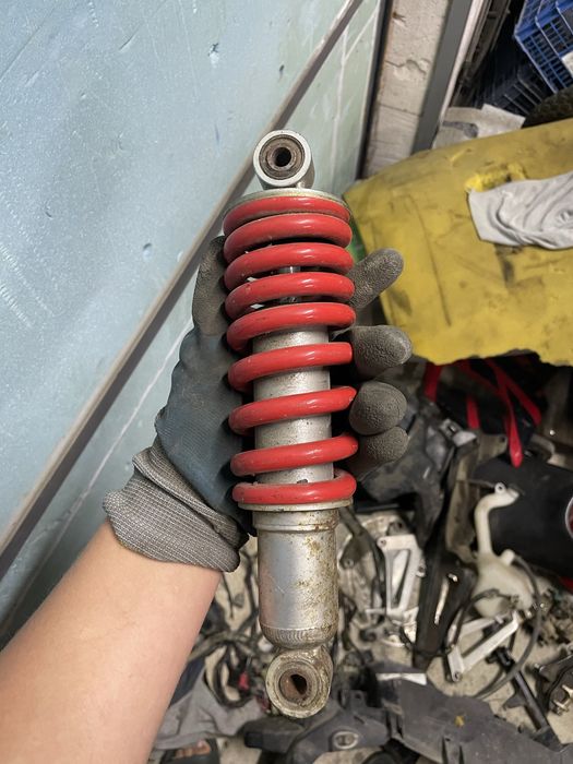 Запчастини honda cbr 125r