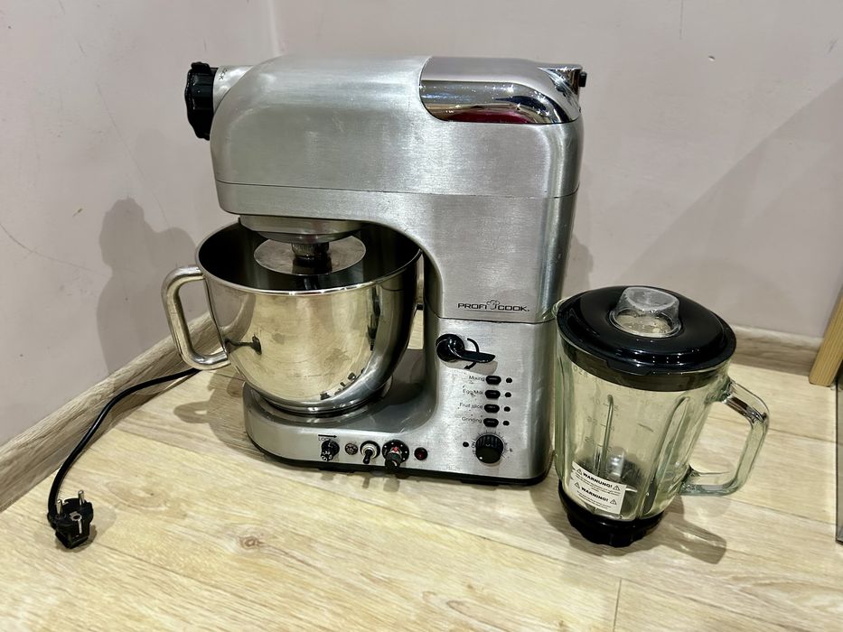 Кухонний комбайн - тістоміс Profi Cook PC-KM 1004