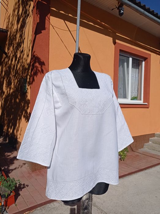 Вишита сорочка біла