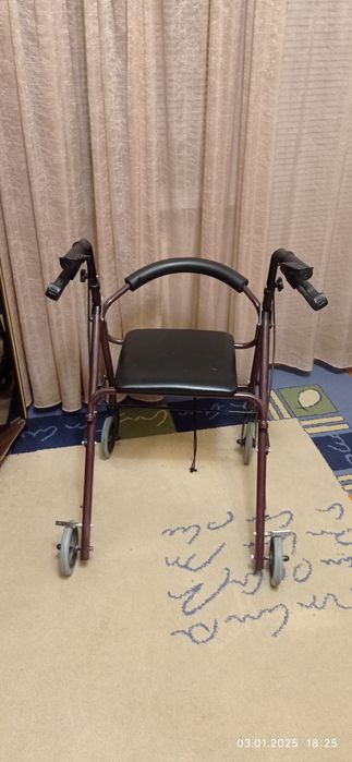 Продам роллер , ходунки