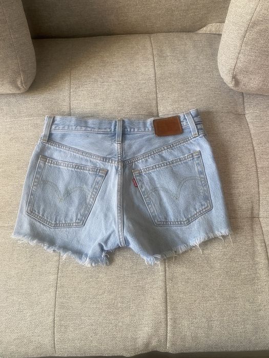 Джинсы ,шорты Levis