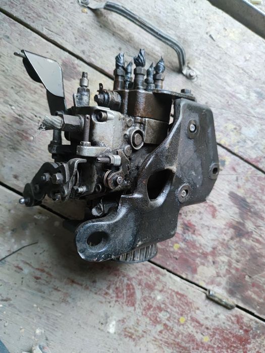 Топливный насос T4 transporter 2.4 дизель топливная аппаратура