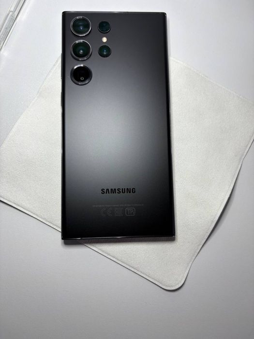 Samsung S23 ultra 12/256