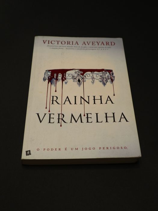 Livro "Rainha Vermelha"