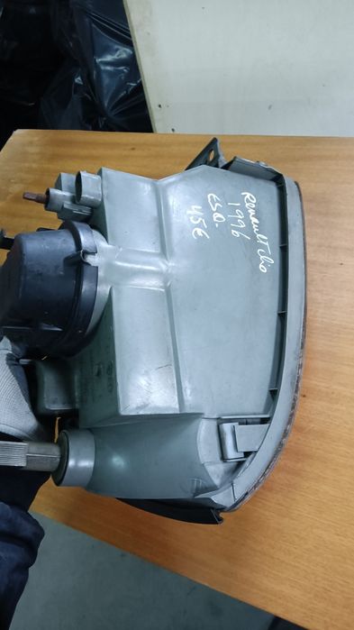 Ótica Renault Clio farol 1996 óptica esquerda