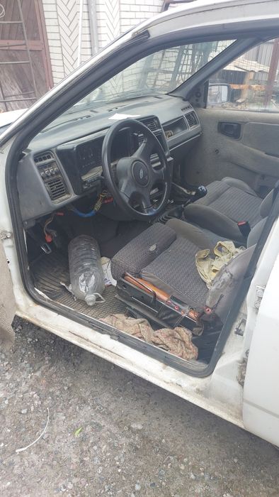 Продам машину  Ford