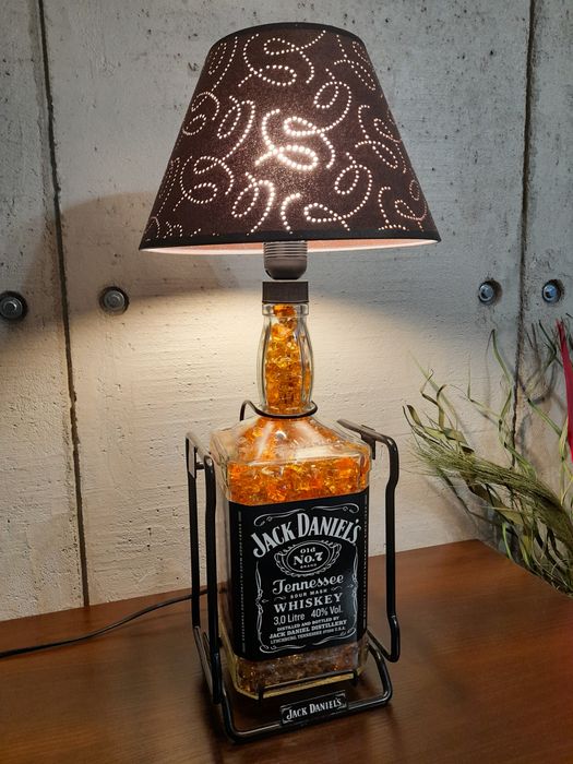 Unikatowa lampka / lampa na stojaku - Jack Daniels 3 litry - Loft