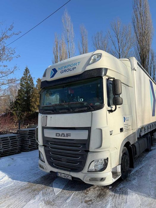 Sprzedam ciągnik siodłowy Daf XF 106 LOW DECK/MEGA