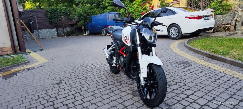 Benelli tnt 251s