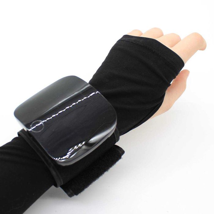 Автоматичний тонометр на зап'ястя від акумулятора 300 мАг