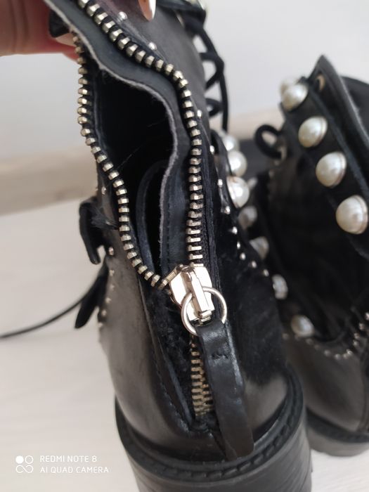 Шкіряні ботінки zara