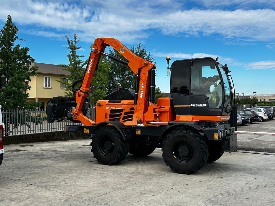 ENERGREEN S1500  Odnowiony ILF S1500 kosiarka wysięgnikowa 12m samojezdna hydrostat