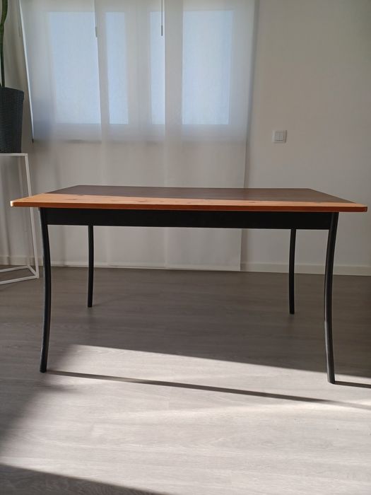 Mesa de interior ou exterior