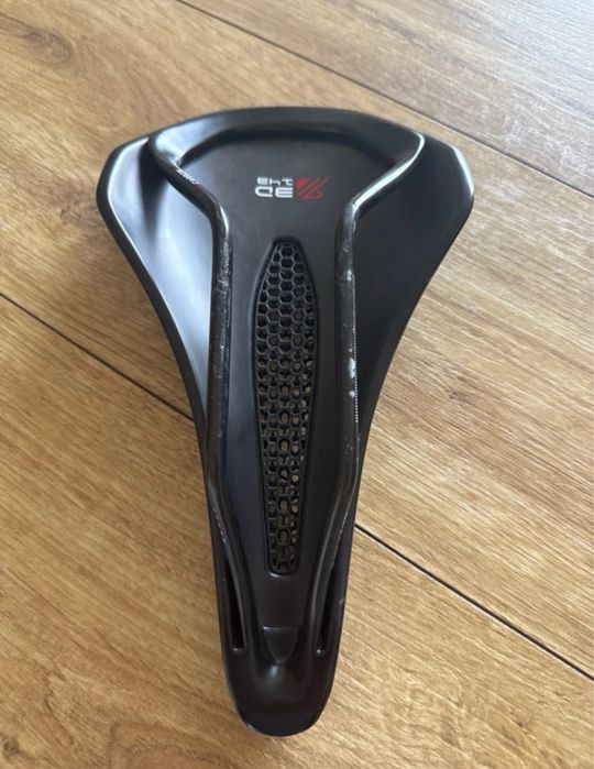 Siodełko carbon