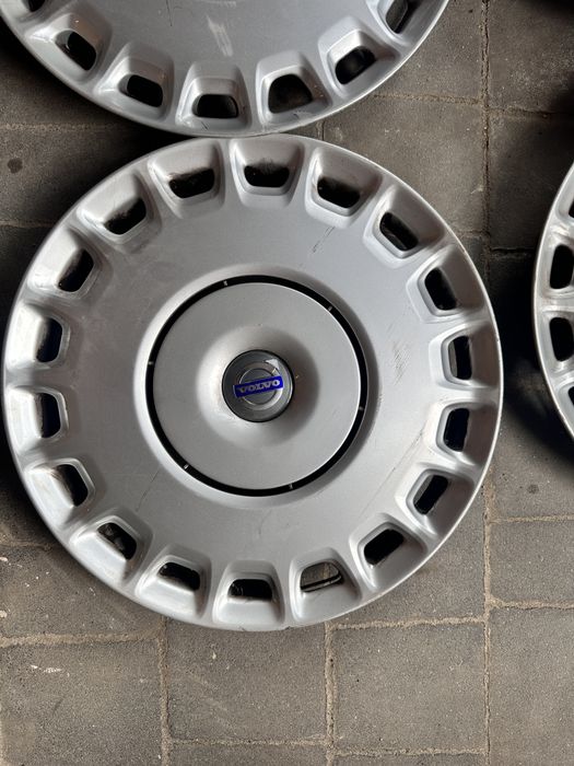 Kolpaki Volvo 16 cali komplet oryginal oem