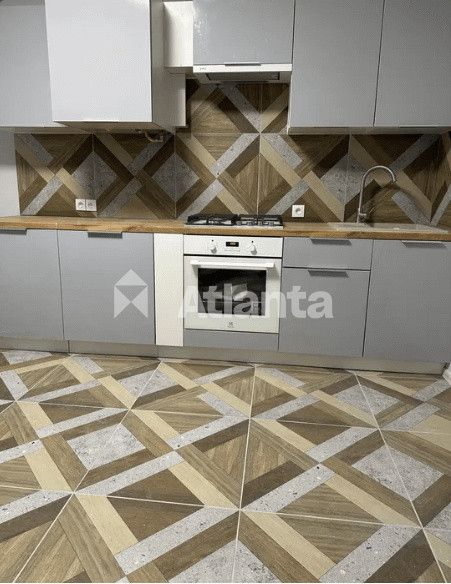 Продаж просторої 3-кімнатної квартири в ЖК «Сонячний край»