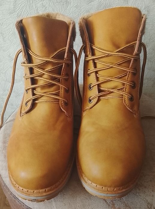 Женские ботинки демисезонные