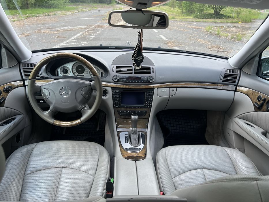Mercedes-Benz W211 E500 4Matic Avantgarde 2005r M113 LPG