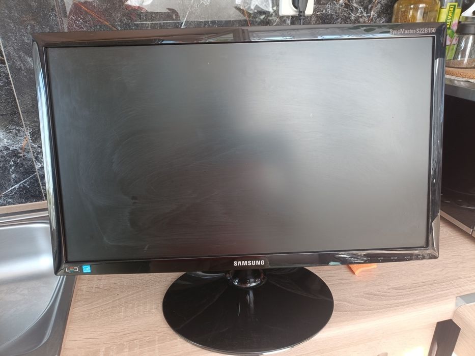 Monitor Samsung cali 21.5