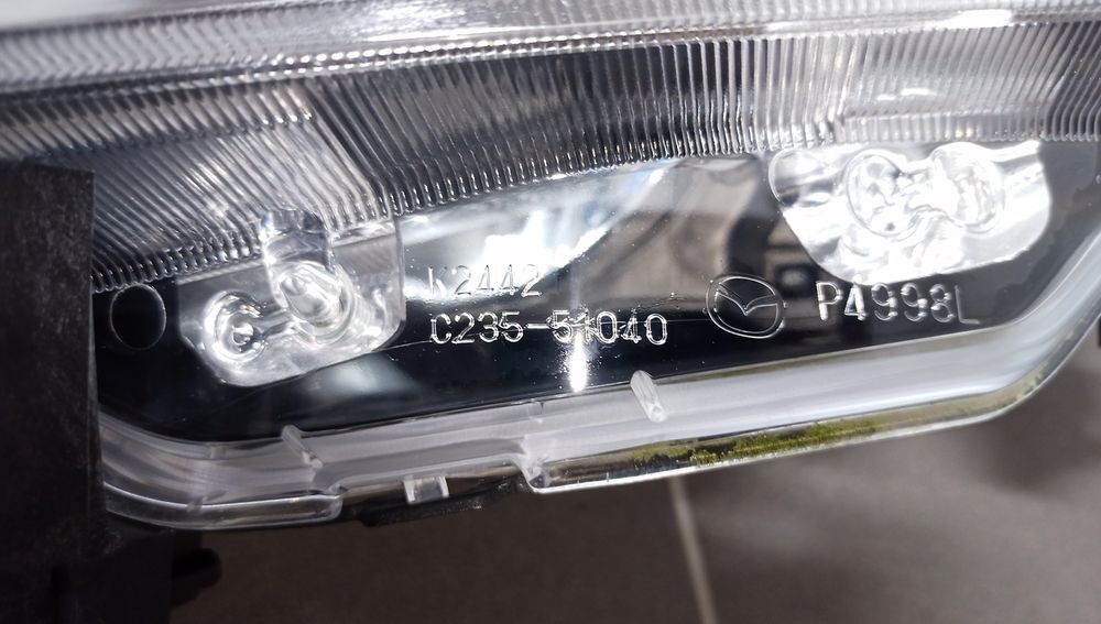 Mazda 5 lampa lewa Europa