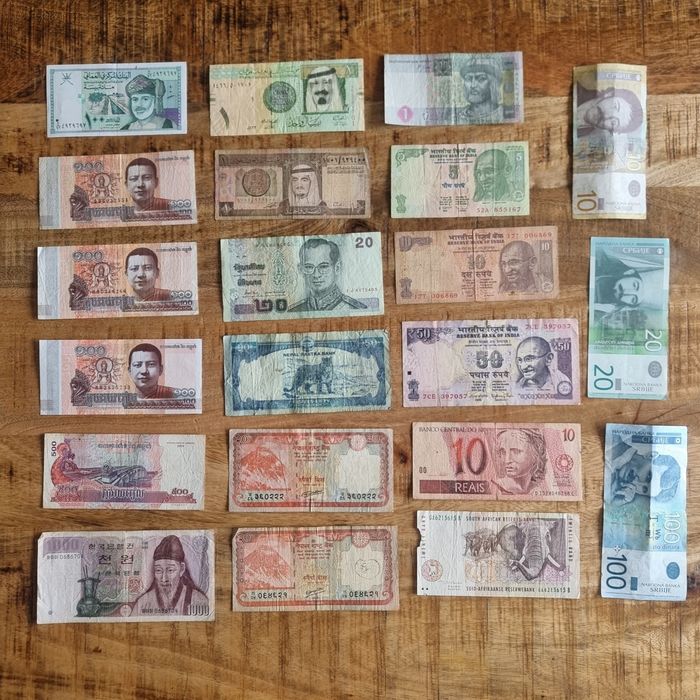 Banknoty papierowe Świat