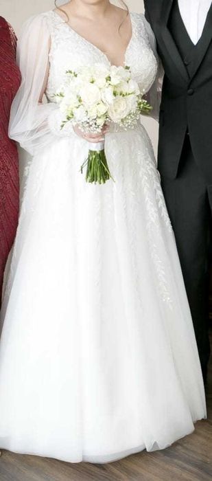 Suknia ślubna, Ivory, stan bardzo dobry, krój litery A