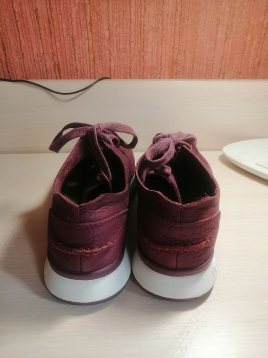 Кроссовки женские,, Ugg,, Australia