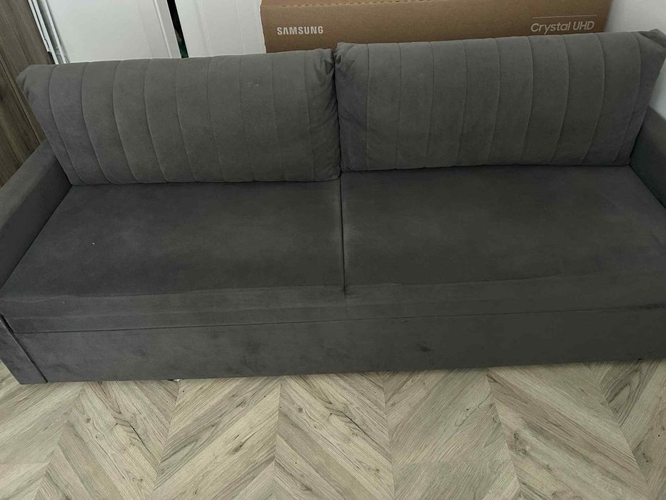 Kanapa rozkładana szara