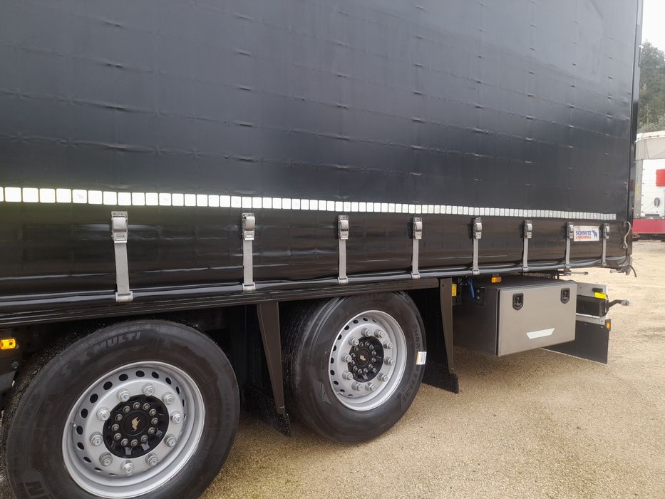 Semi-reboque Schmitz c/novo