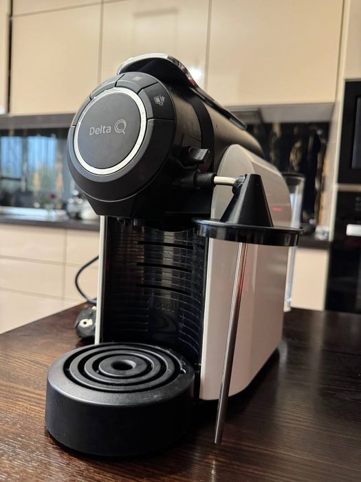 Продам каво  машину Delta