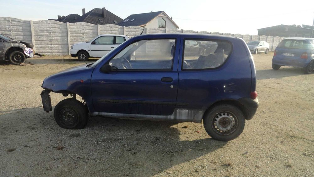 Błotnik lewy przód przedni Fiat Seicento kolor 483/A Blu Heraldic