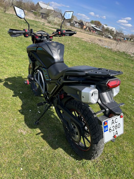 Мотоцикл Spark SP300T-2 терміново