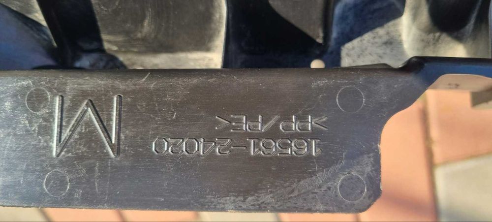 Повітрозабірник 16561-24020 Lexus UX 2018-2024