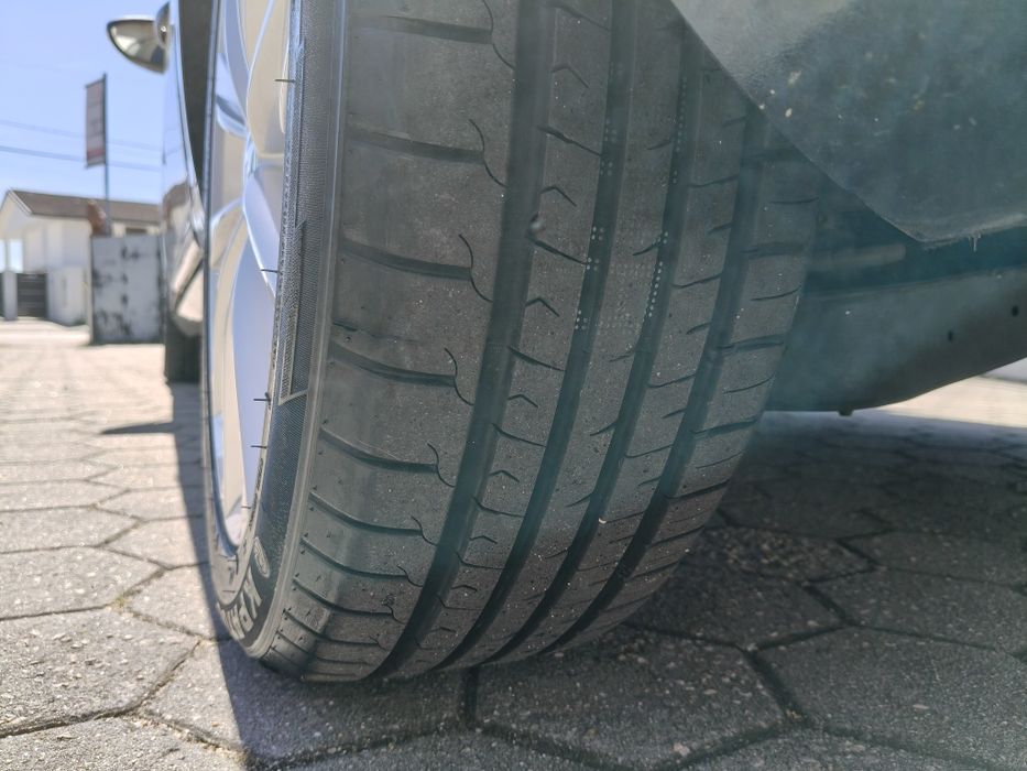 VW Passat Variant 1.6 TDi Bluemotion