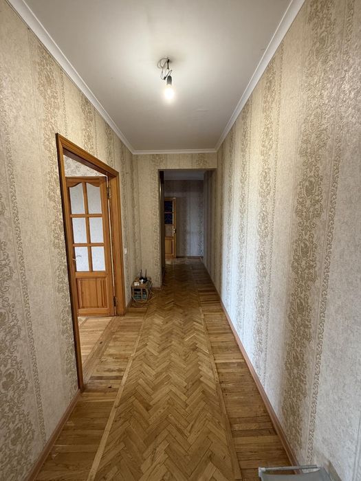 Балковская / Дюковские бани   Продам 4-х комнатную квартиру 100 кв.м.  7 этаж   Госпрограммы  Двухсторонняя