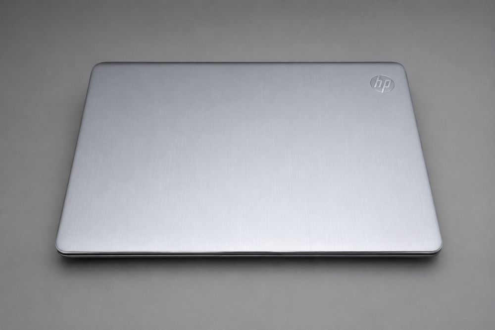 Игровой ноутбук HP 15  (AMD A8/8Gb/ SSD /video 2Gb)