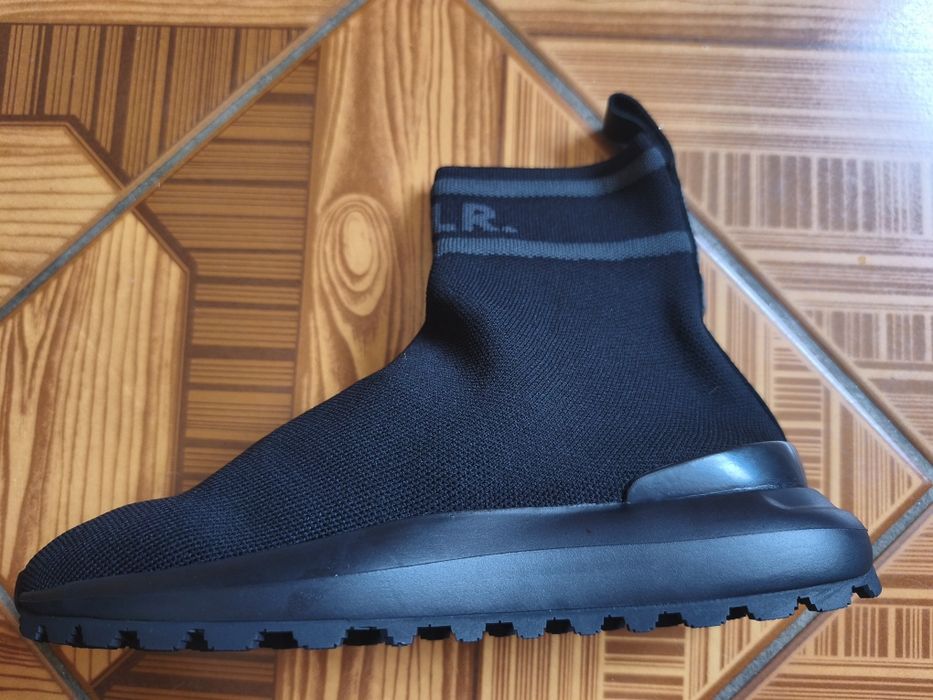 Botas  da marca Barl novas em caixa marca Barl custam 225€