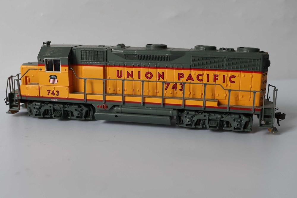 Piko Тепловоз Union Pacific 743 Bachmann / Life-Like H0 (DCC) Roco