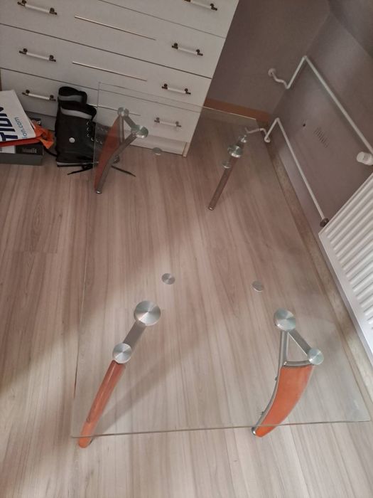 Stolik kawowy szklany blat