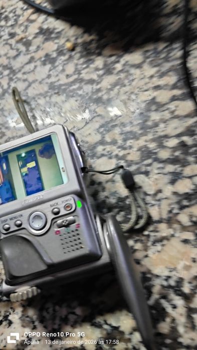 Máquina fotográfica Fujifilm finepix m603