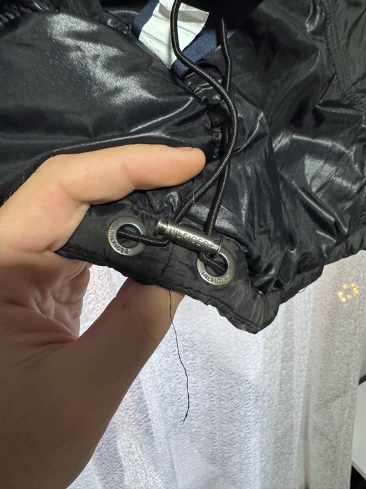 Жилетка чорна пухова Tommy Hilfiger