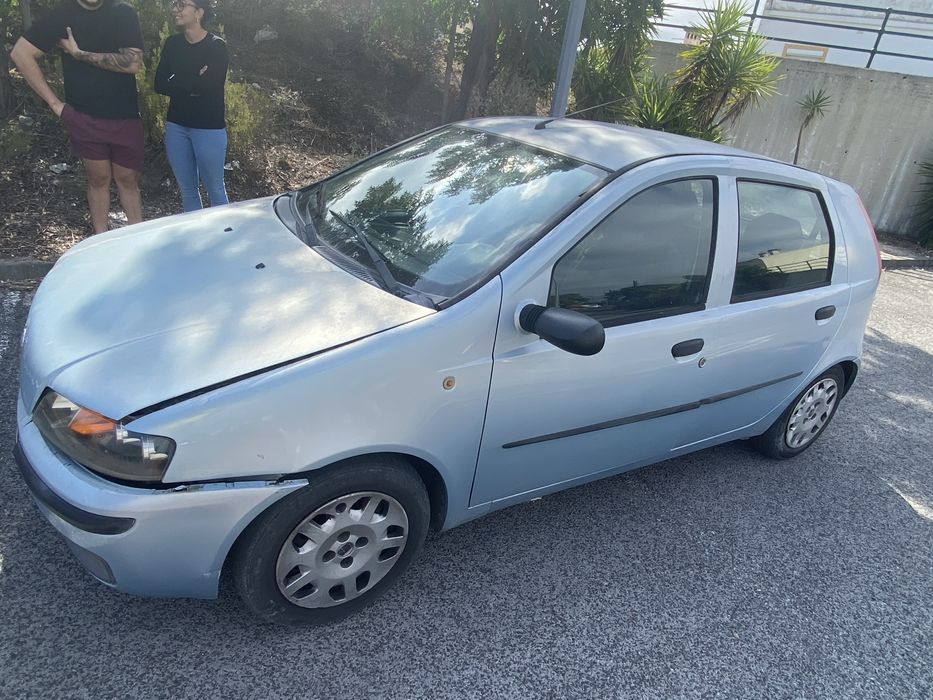 Fiat Punto Automatic - Year 2000506550659643484162