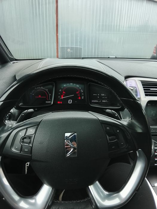 Citroena DS5 Hybrid4